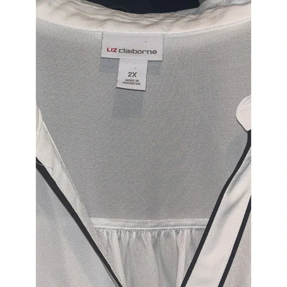 Liz Claiborne Womens White Black Piping Button Front Long Sleeve Blouse Top 2X - Picture 3 of 7